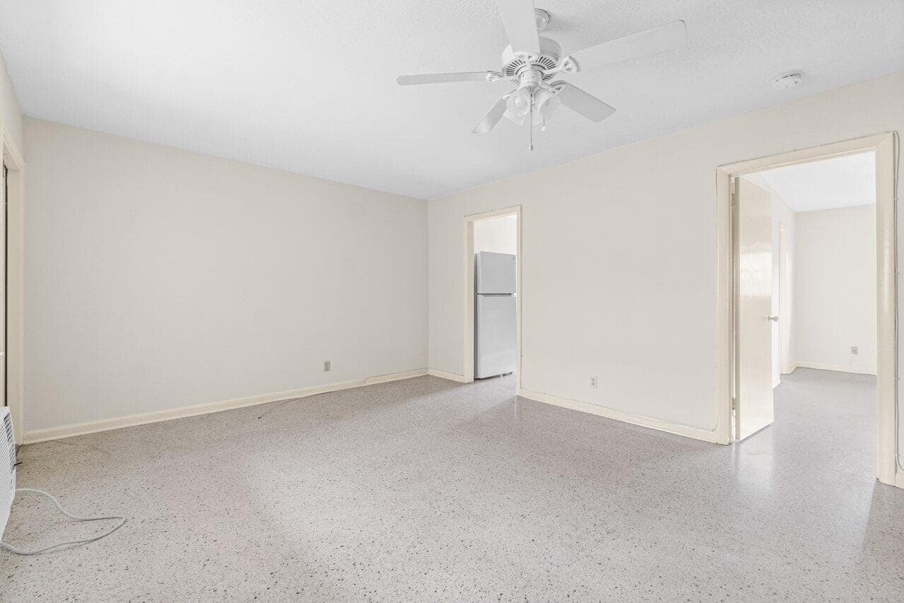 751 Hummingbird Way 6 photo 13