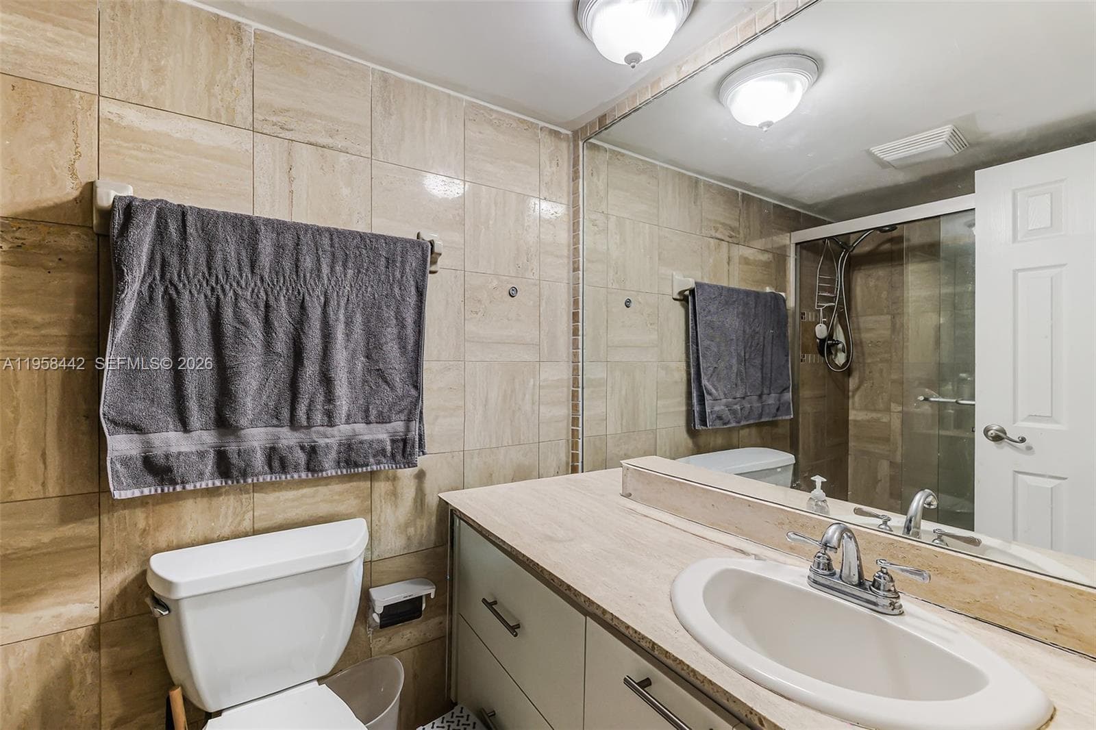 230 174th St 1404 photo 22