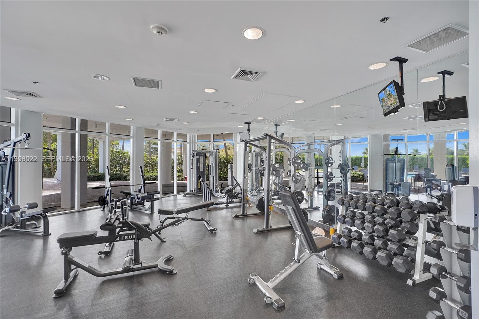 6515 Collins Ave 901 photo 7