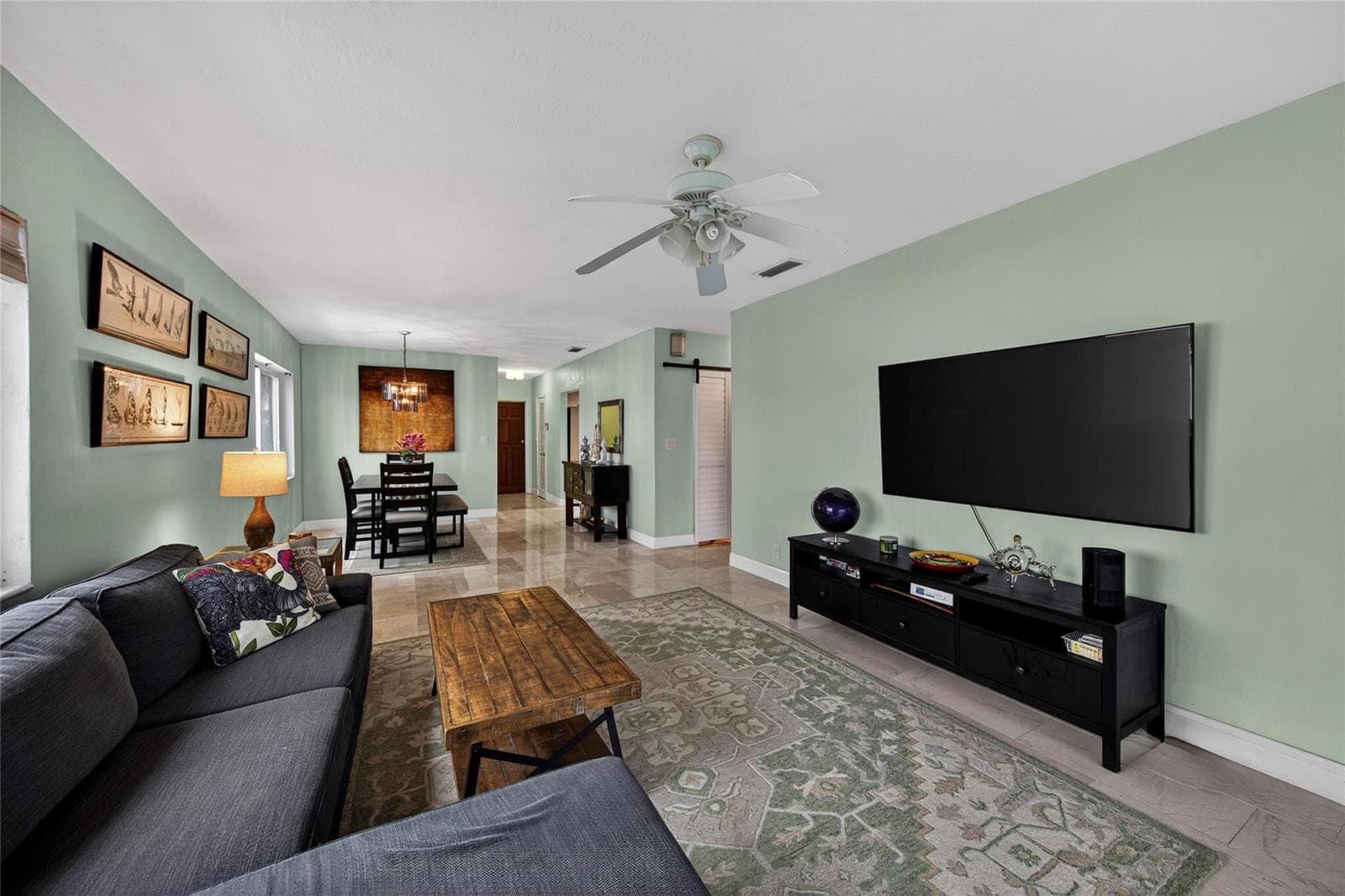 1510 SE 15th Street 310 photo 17