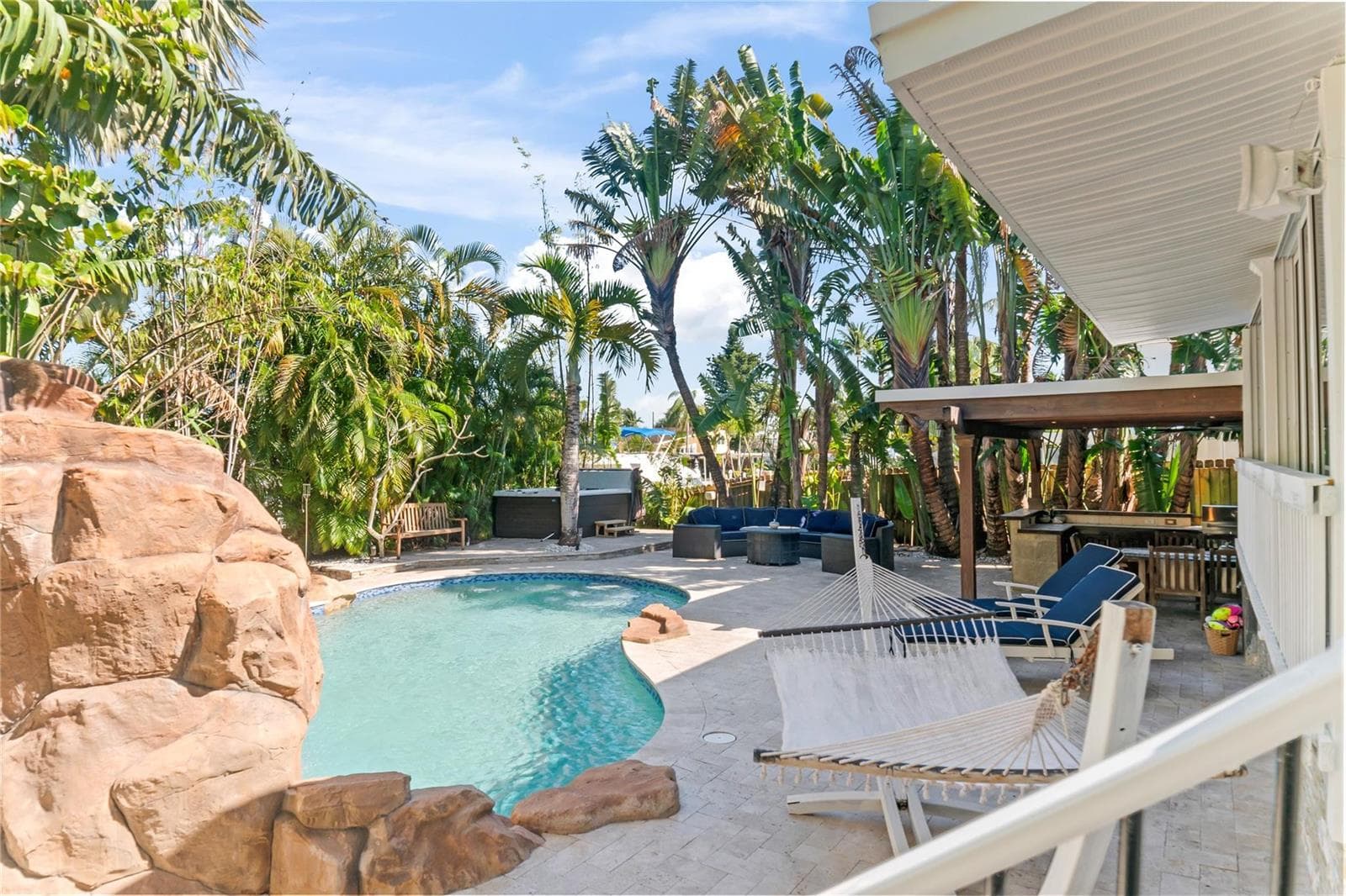 2518 Whale Harbor Lane photo 24