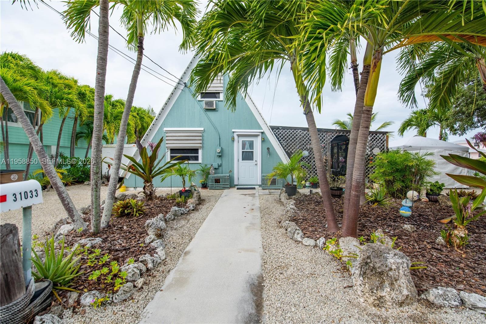 31033 Hibiscus Dr photo 1