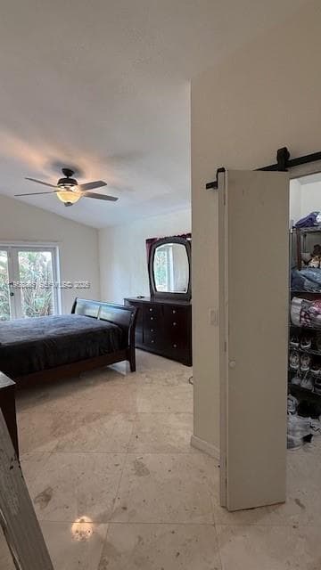 4465 SW 38th Ter photo 3