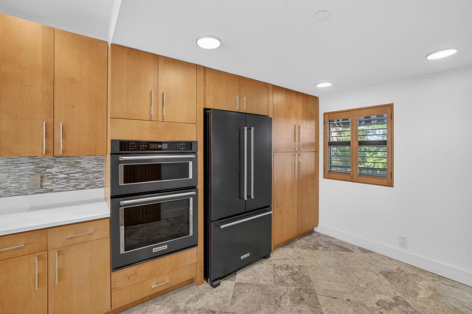 1035 S Federal Highway 402 photo 17