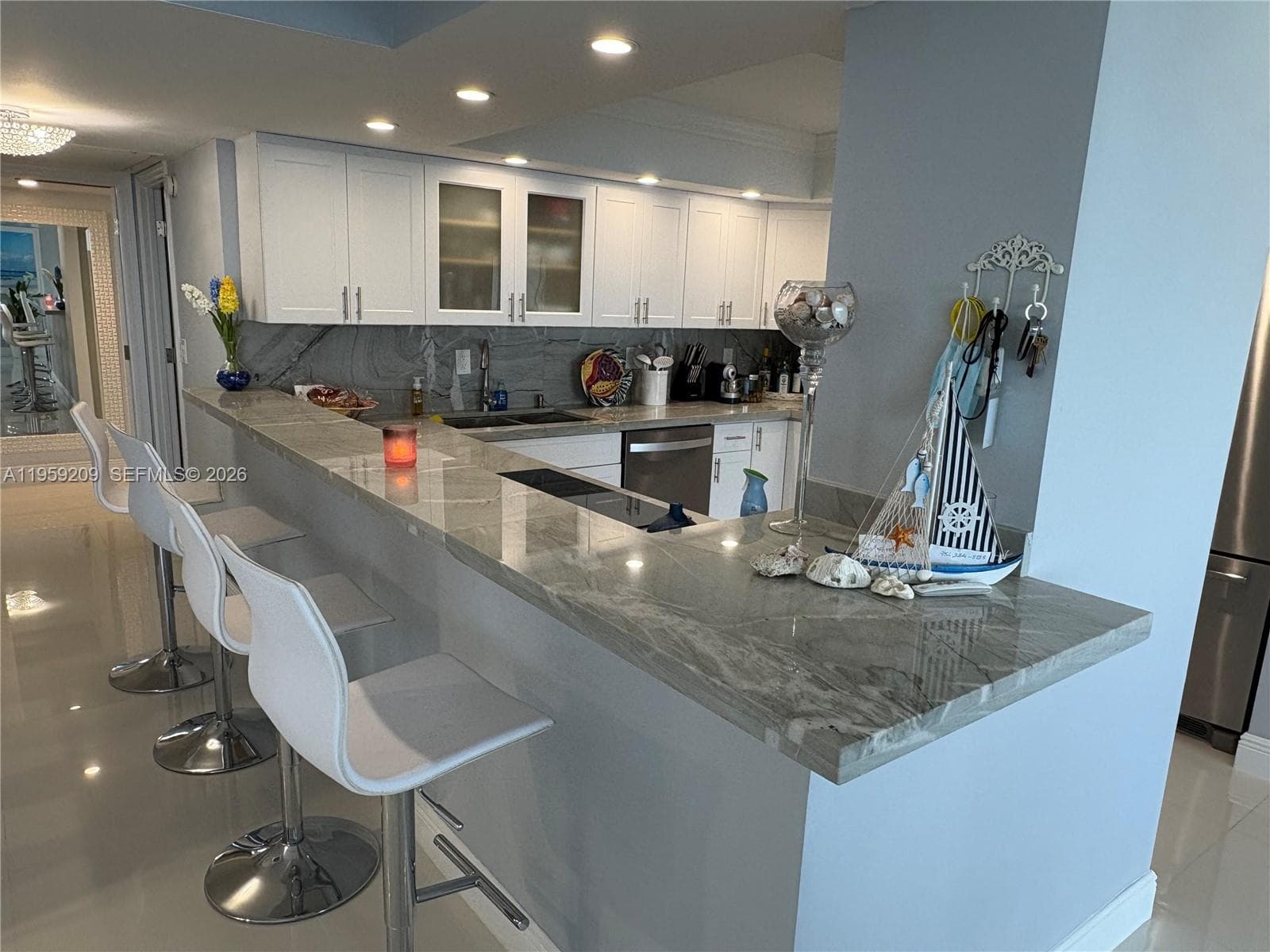 2030 S Ocean Dr 1812 photo 9