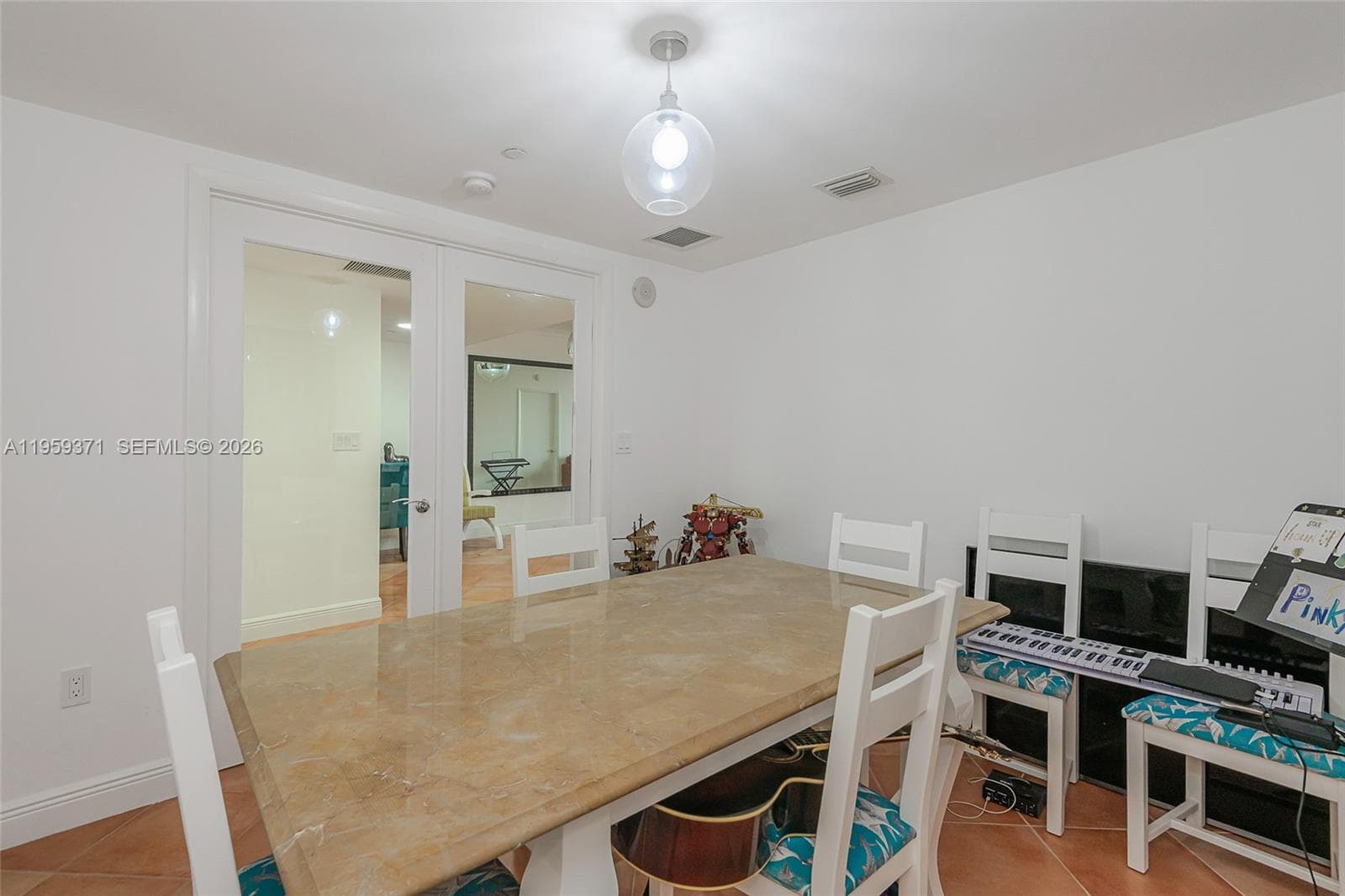 1850 S Ocean Dr 408 photo 15