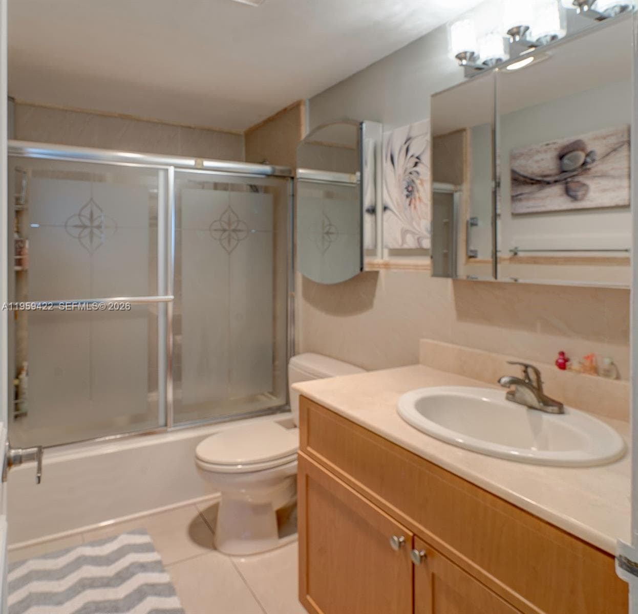 301 Golden Isles Dr 502 photo 8