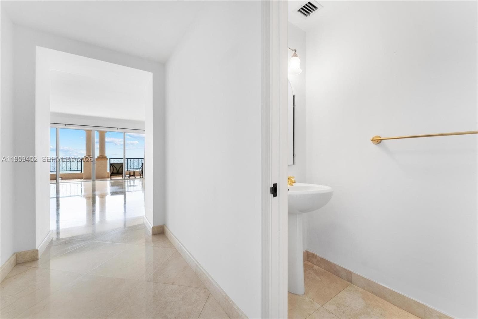 7600 N Fisher Island Dr 7662 photo 23