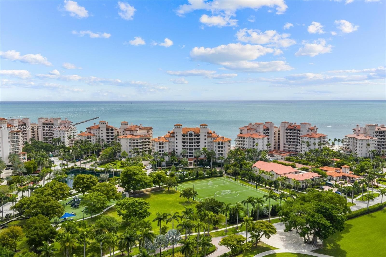 7600 N Fisher Island Dr 7662 photo 17
