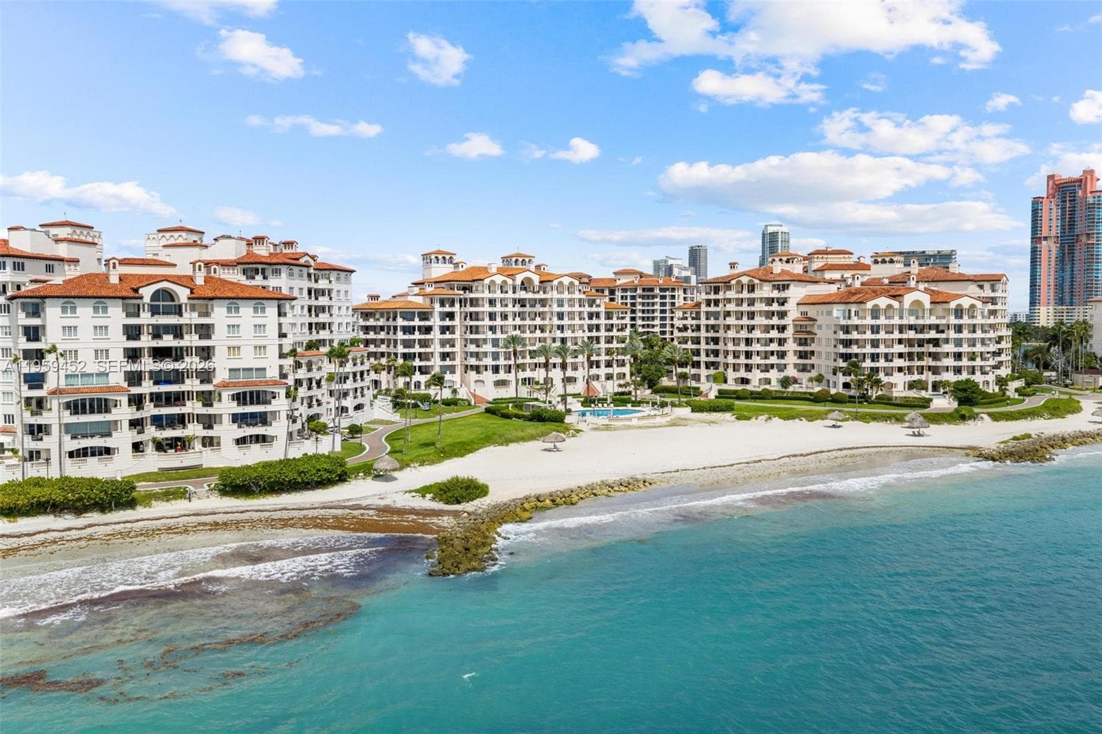 7600 N Fisher Island Dr 7662 photo 3