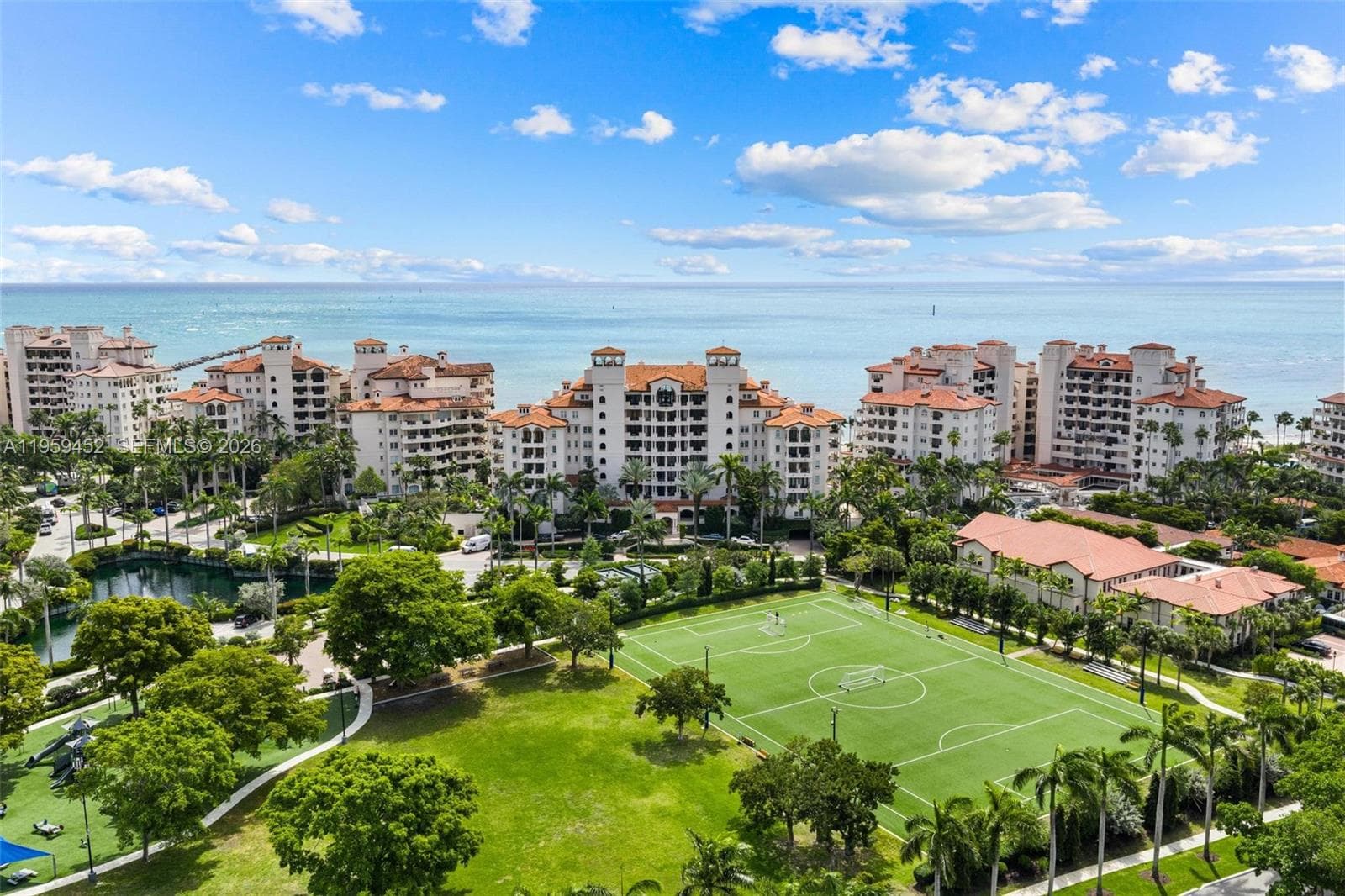 7600 N Fisher Island Dr 7662 photo 18