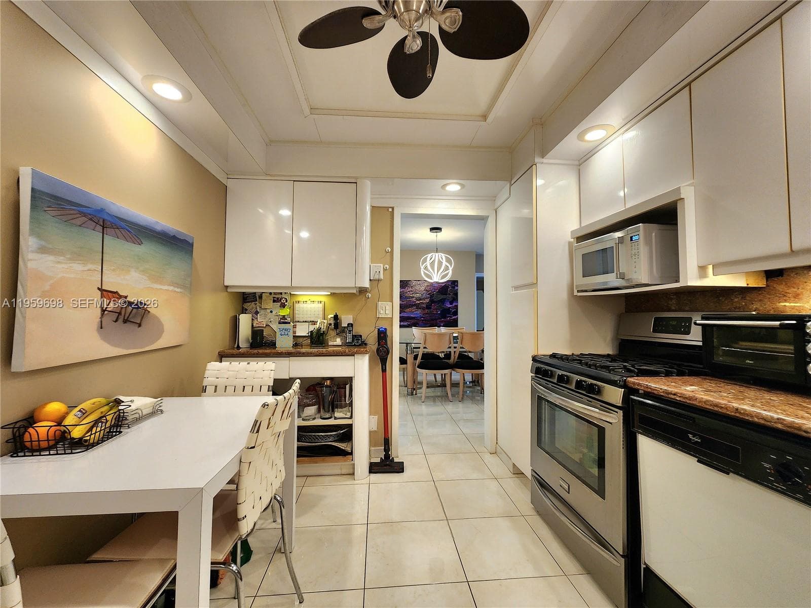 2030 S Ocean Dr 823 photo 16