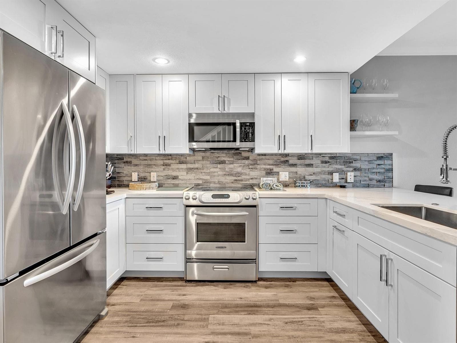3602 S Ocean Boulevard 102 photo 9