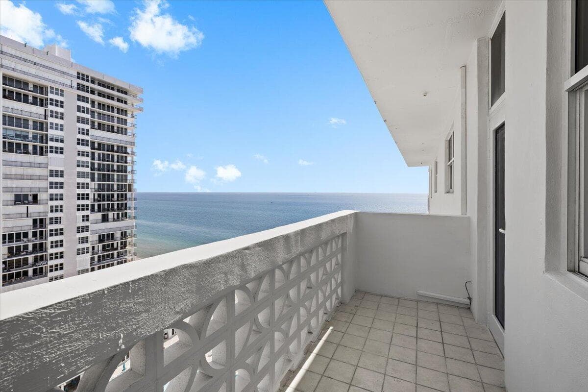 4250 Galt Ocean Drive Ph R photo 23