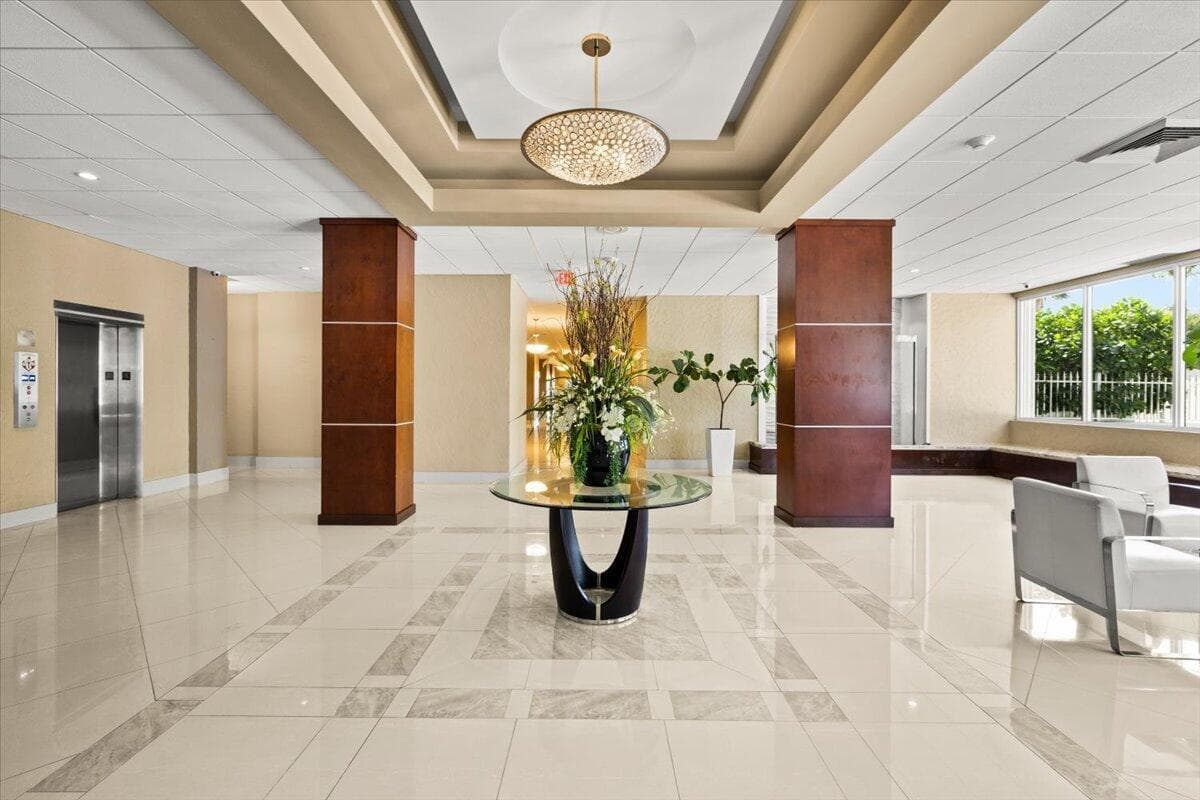 4250 Galt Ocean Drive Ph R photo 2