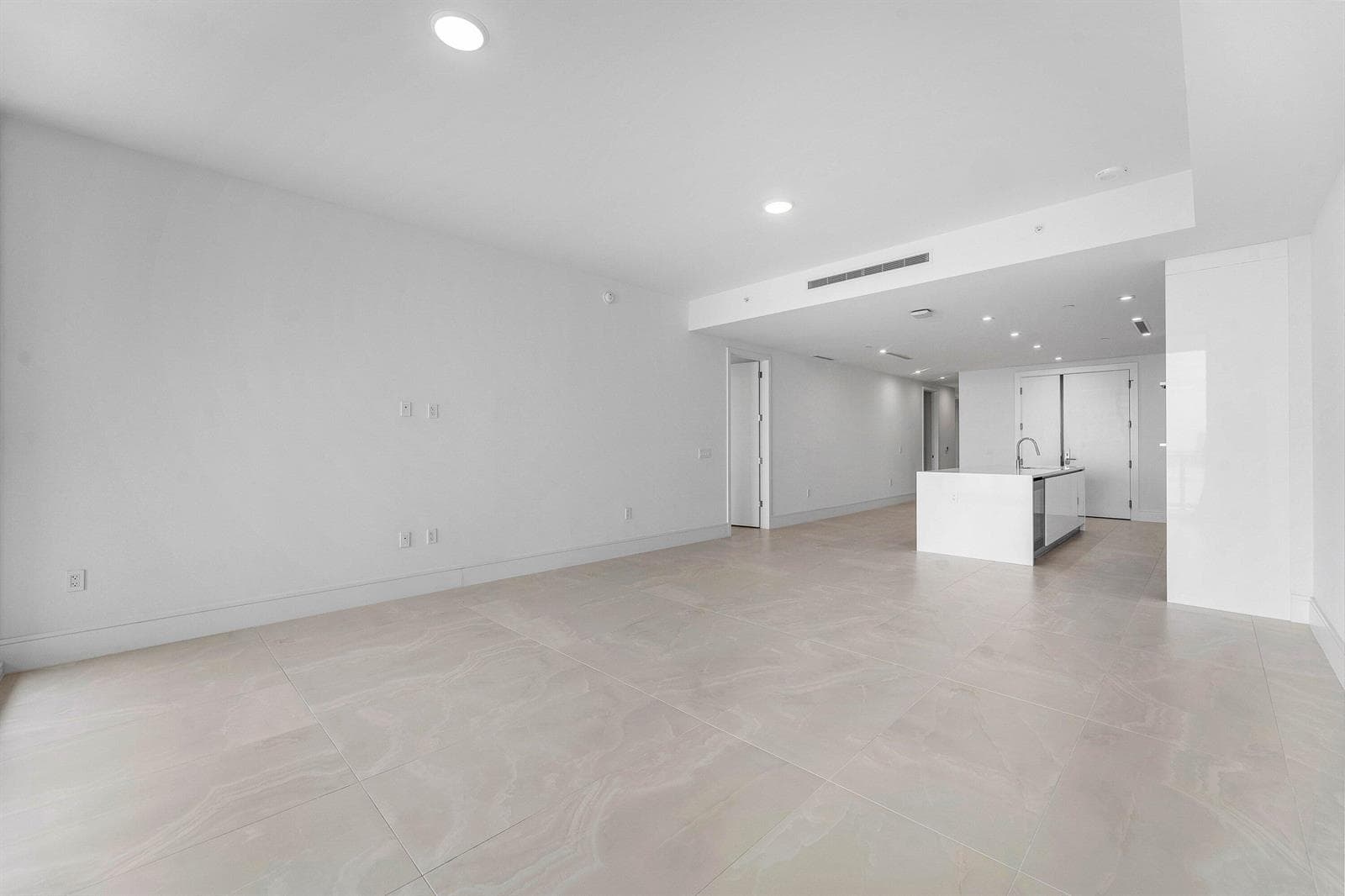 220 Lake Shore Drive 1006 photo 16