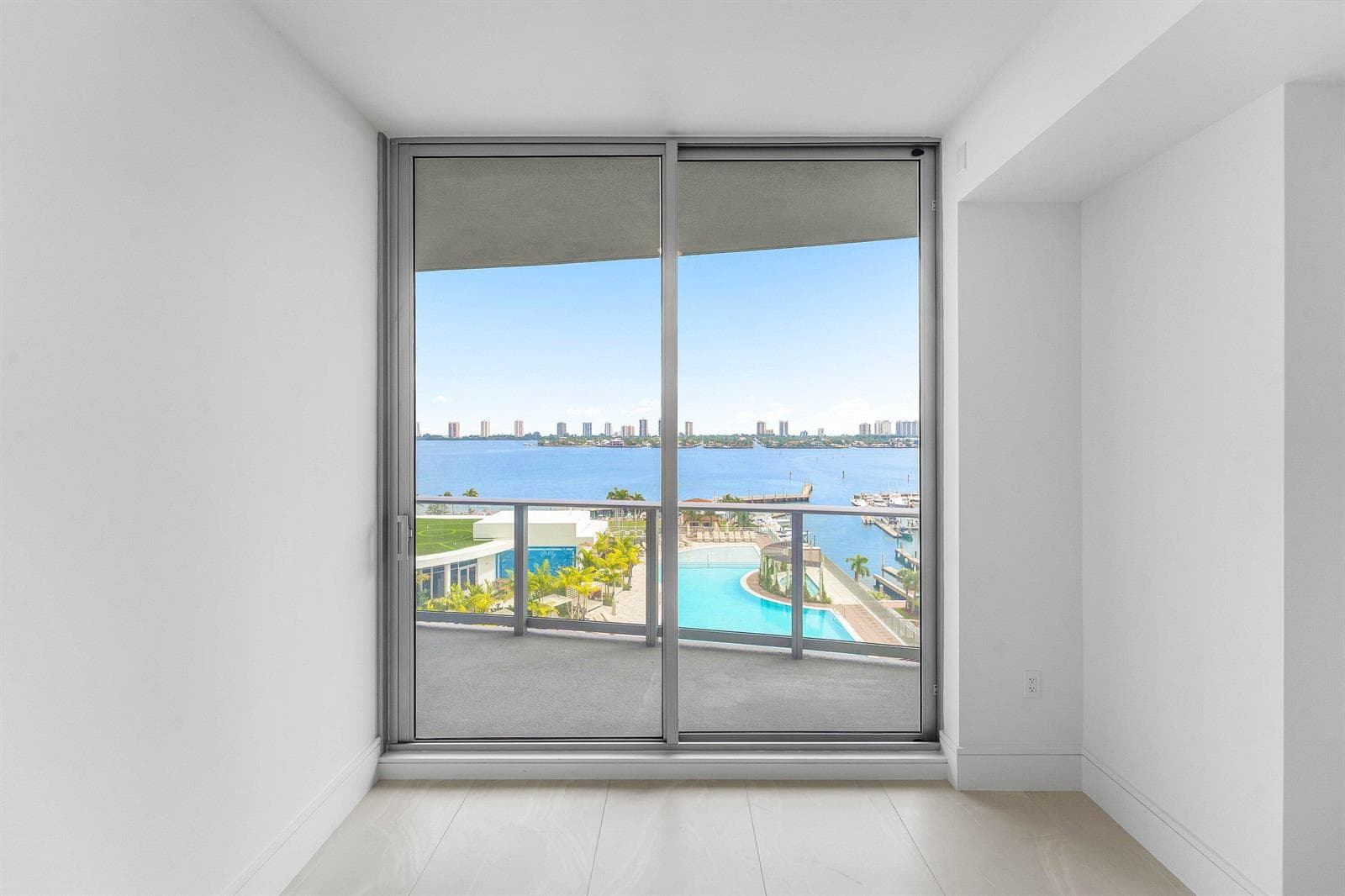 220 Lake Shore Drive 1006 photo 20