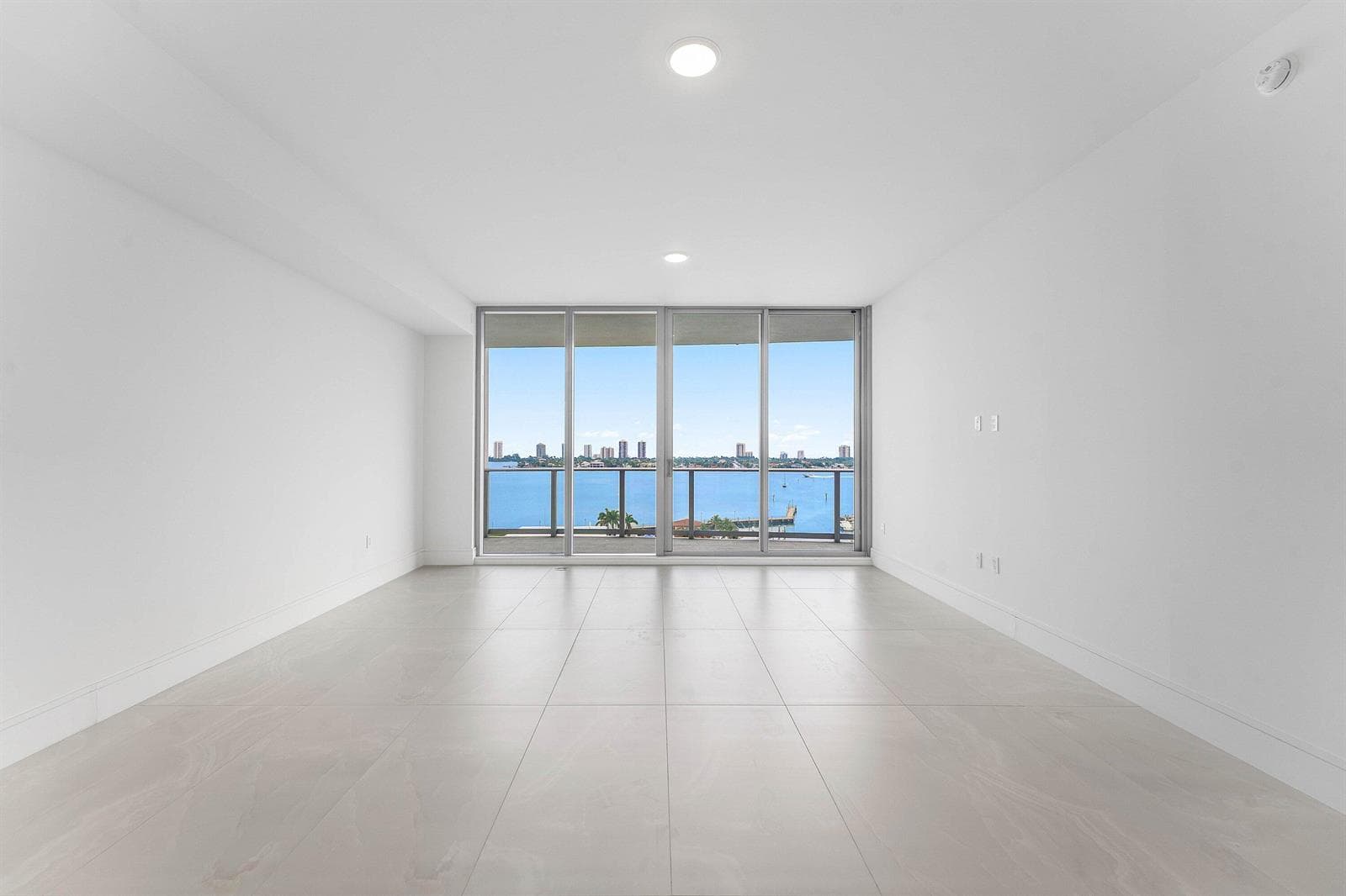 220 Lake Shore Drive 1006 photo 9