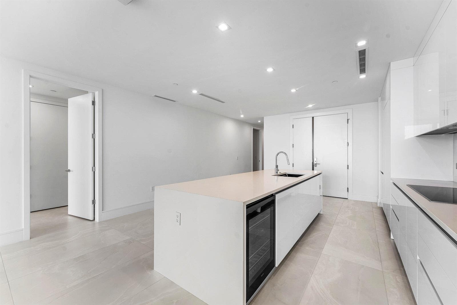 220 Lake Shore Drive 1006 photo 14