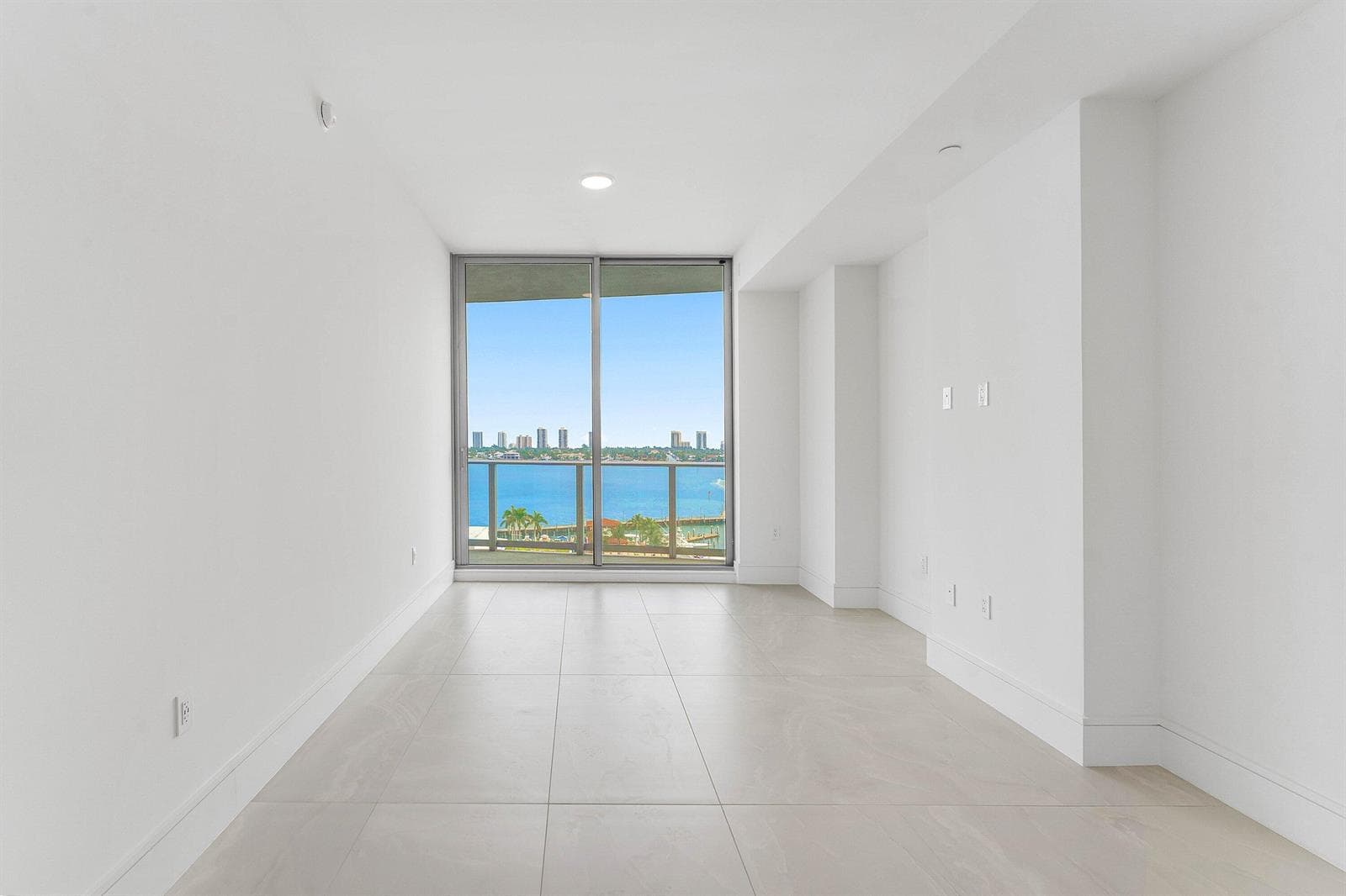 220 Lake Shore Drive 1006 photo 18