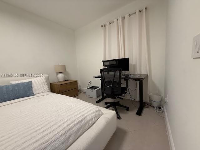 3330 NE 190th St 1815 photo 23