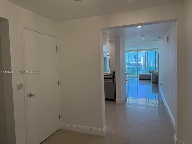3330 NE 190th St 1815 photo 21
