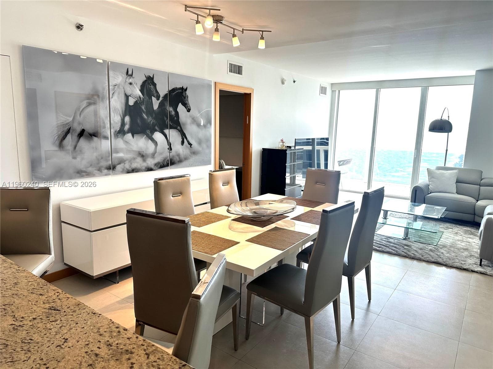 1830 S Ocean Dr 4404 photo 5