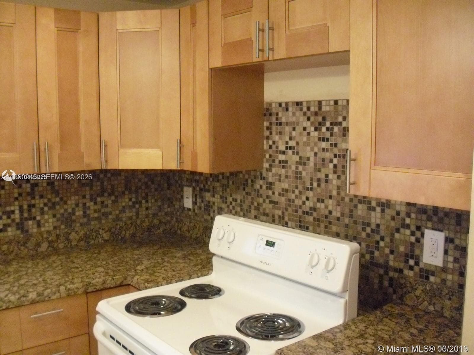 121 Golden Isles Dr 407 photo 12