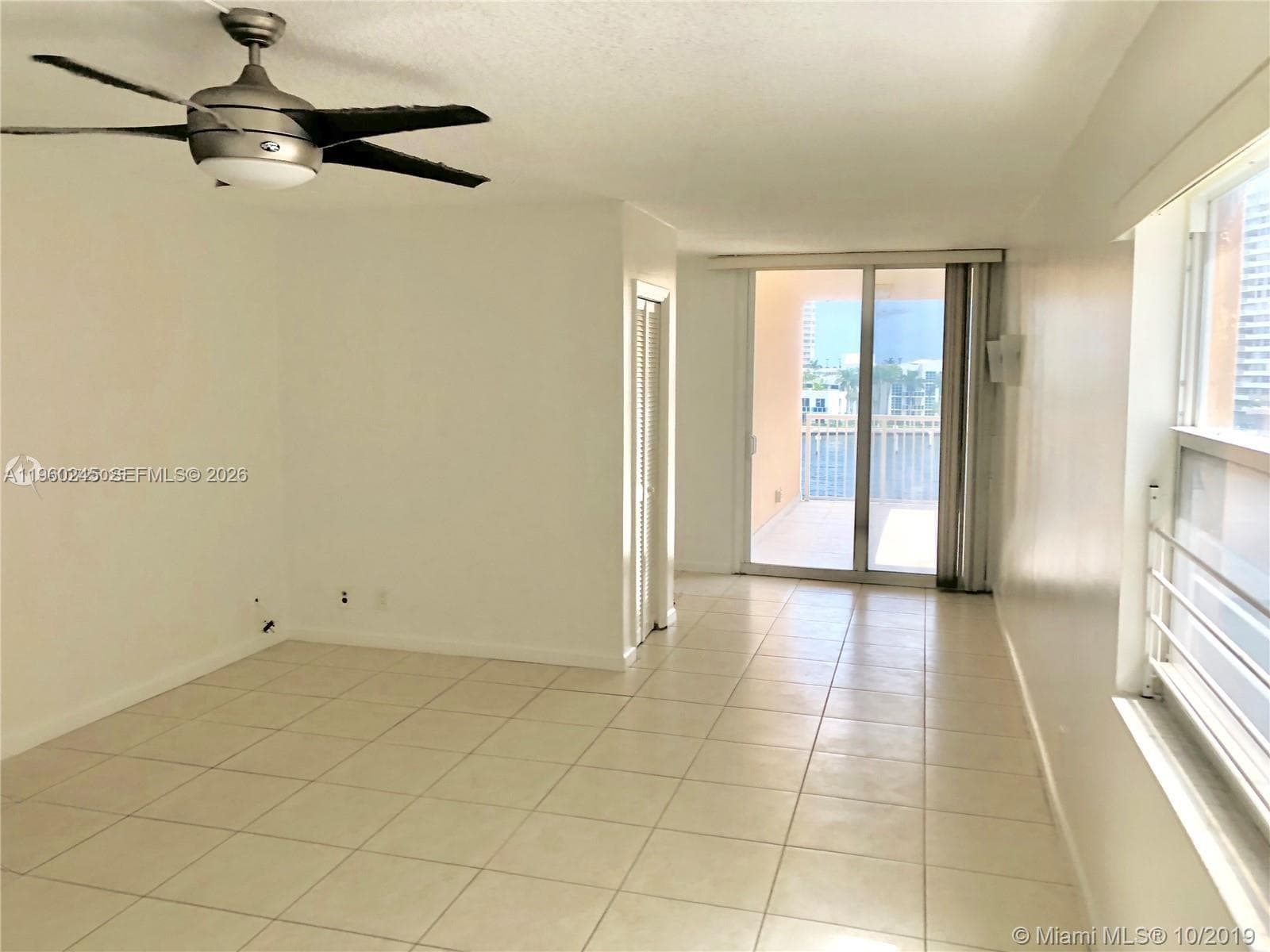 121 Golden Isles Dr 407 photo 5