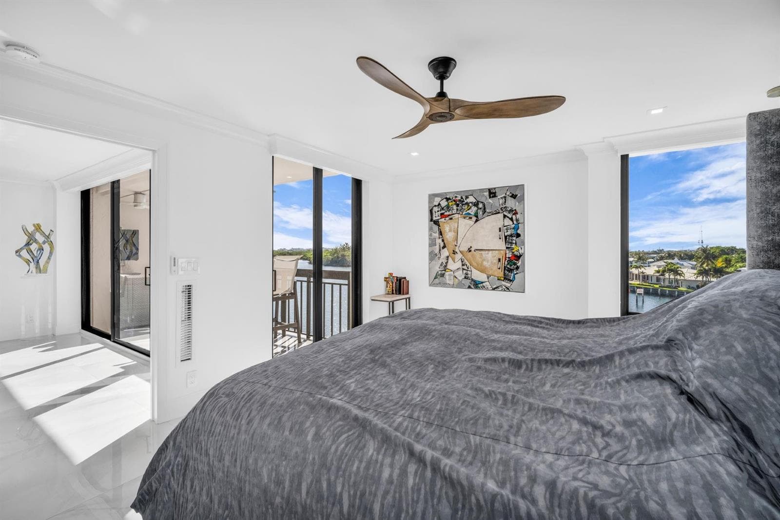 2697 N Ocean Boulevard F-508 photo 23