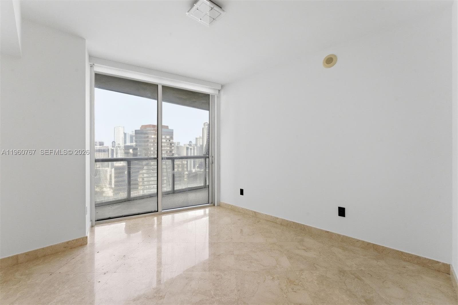 475 Brickell Ave 3513 photo 11