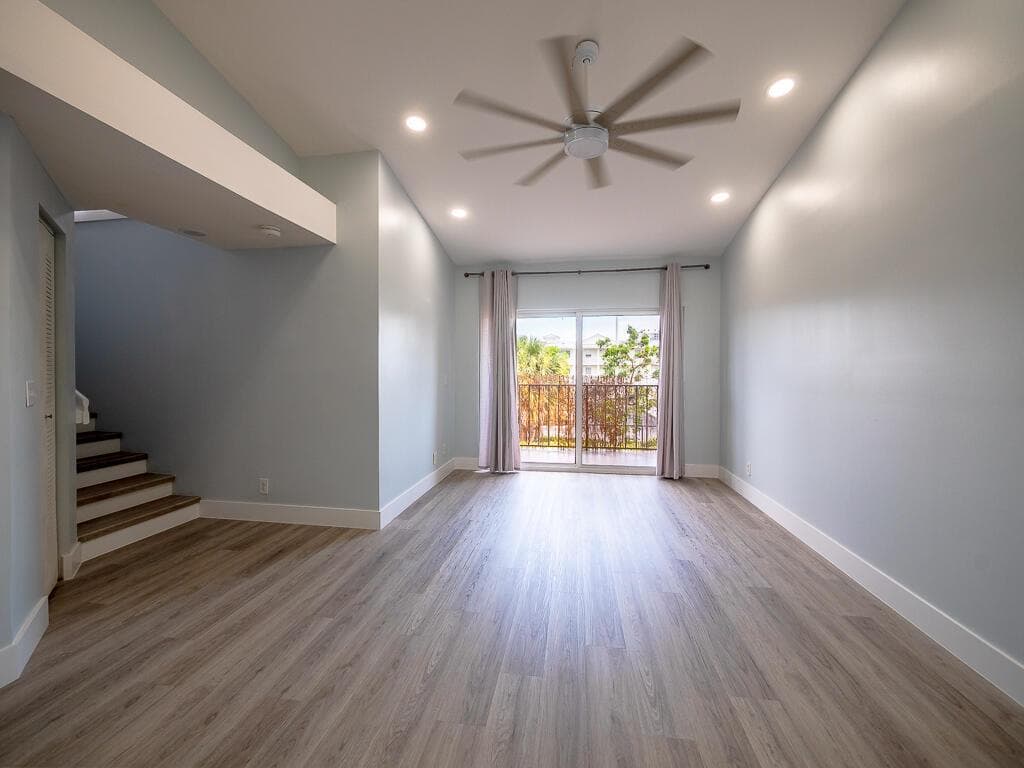 1020 Lake Shore Drive 202 photo 7