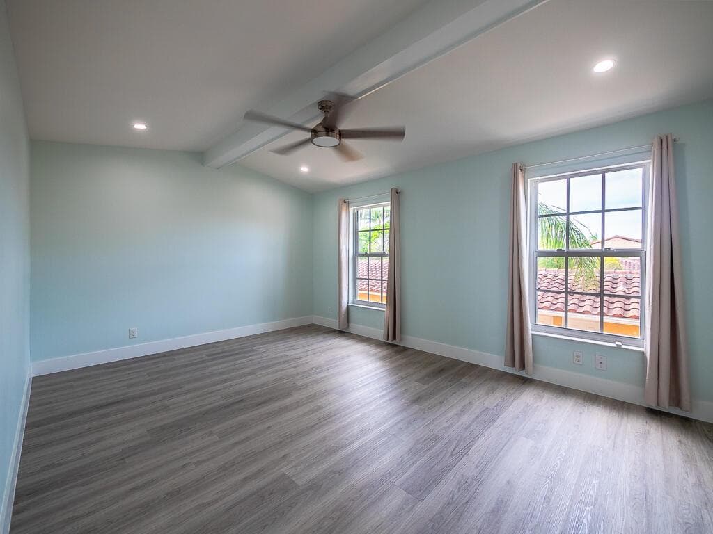 1020 Lake Shore Drive 202 photo 14