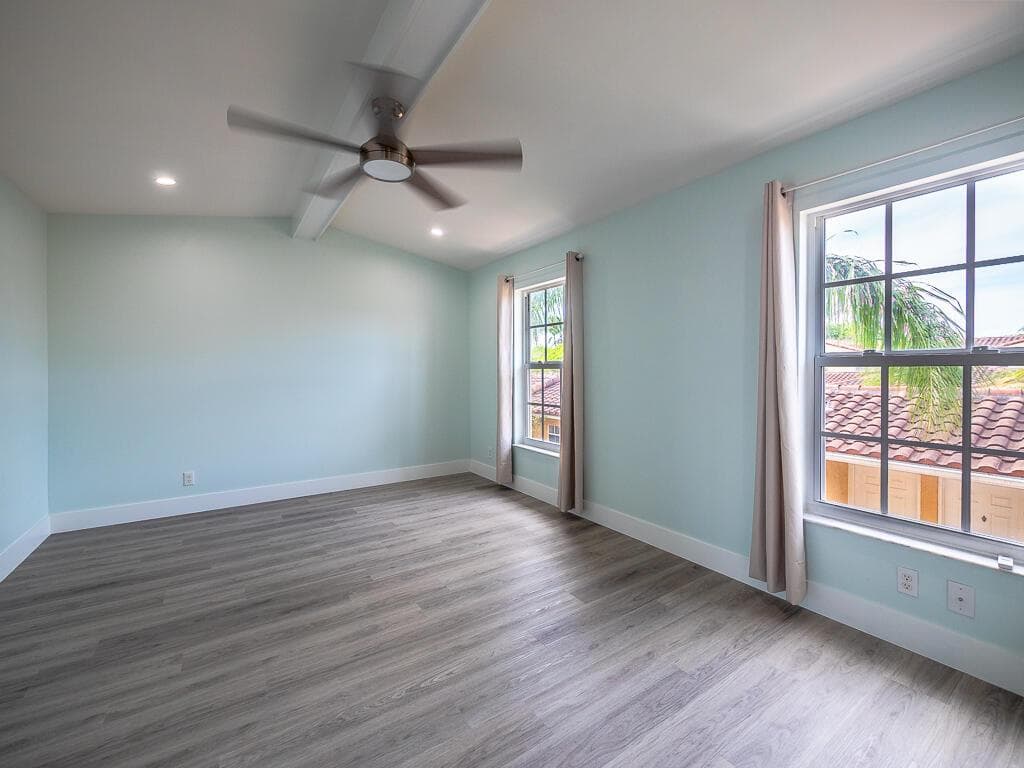 1020 Lake Shore Drive 202 photo 15