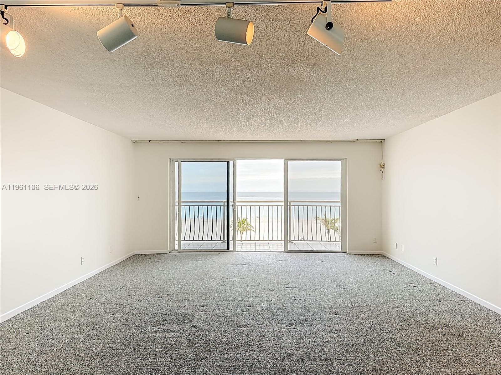 1710 S Ocean Ln 404 photo 13