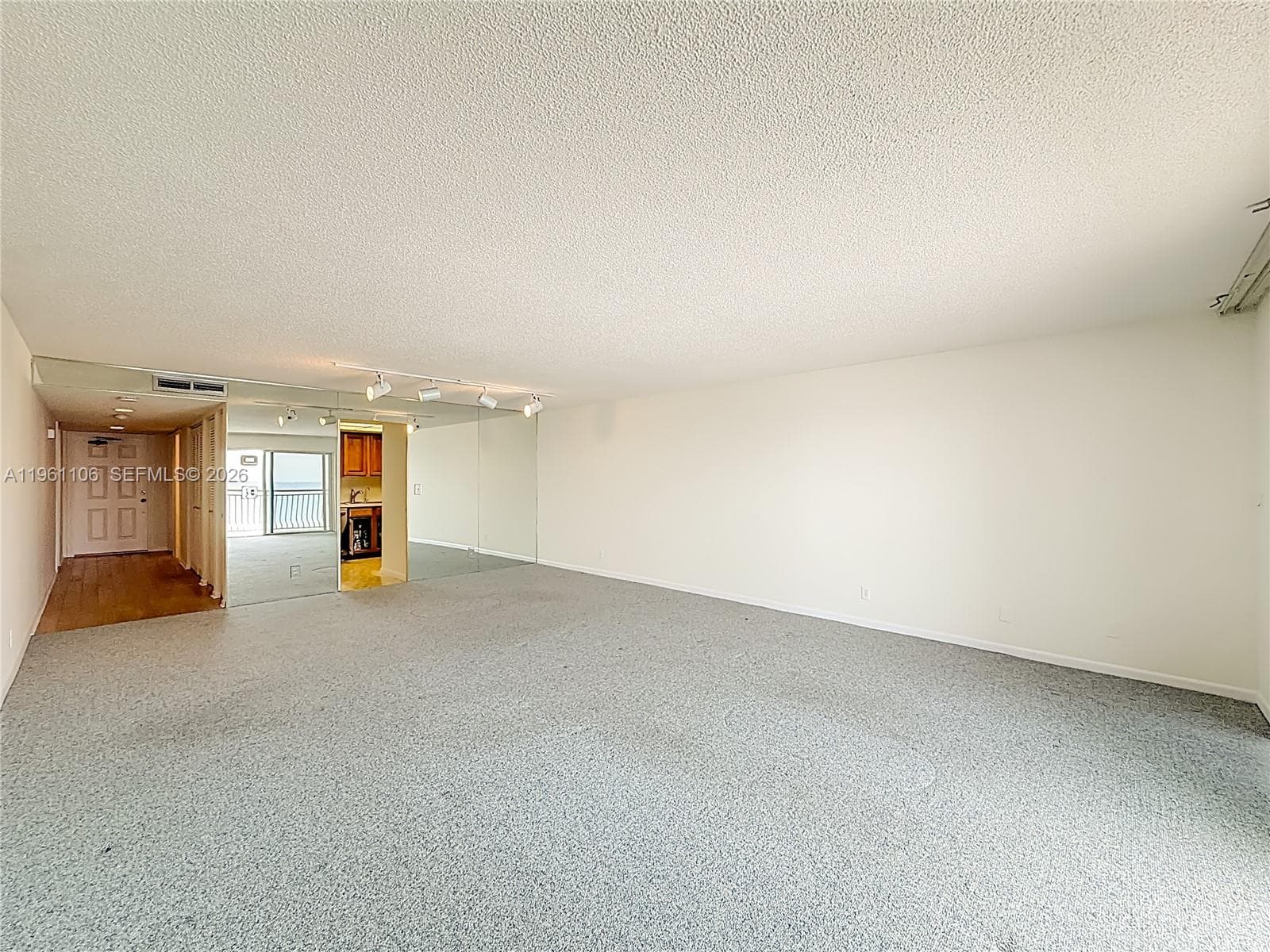 1710 S Ocean Ln 404 photo 16