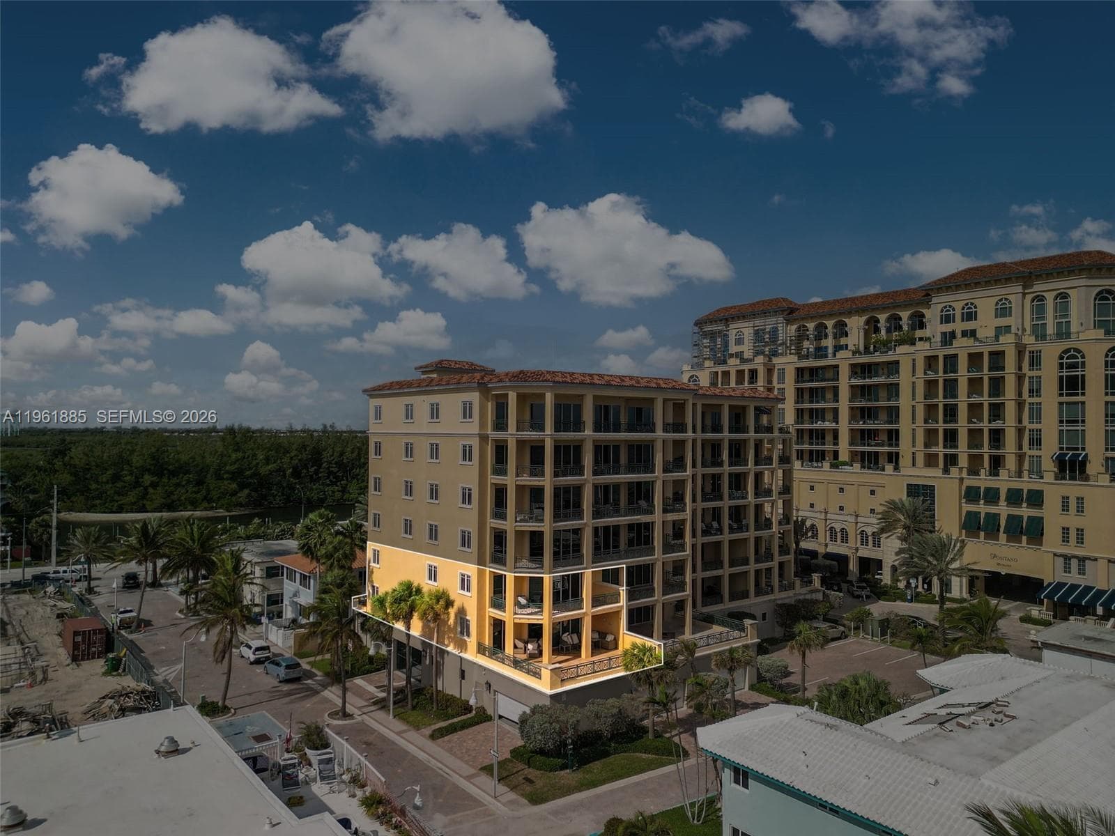 3415 N Ocean Dr 204 photo 2