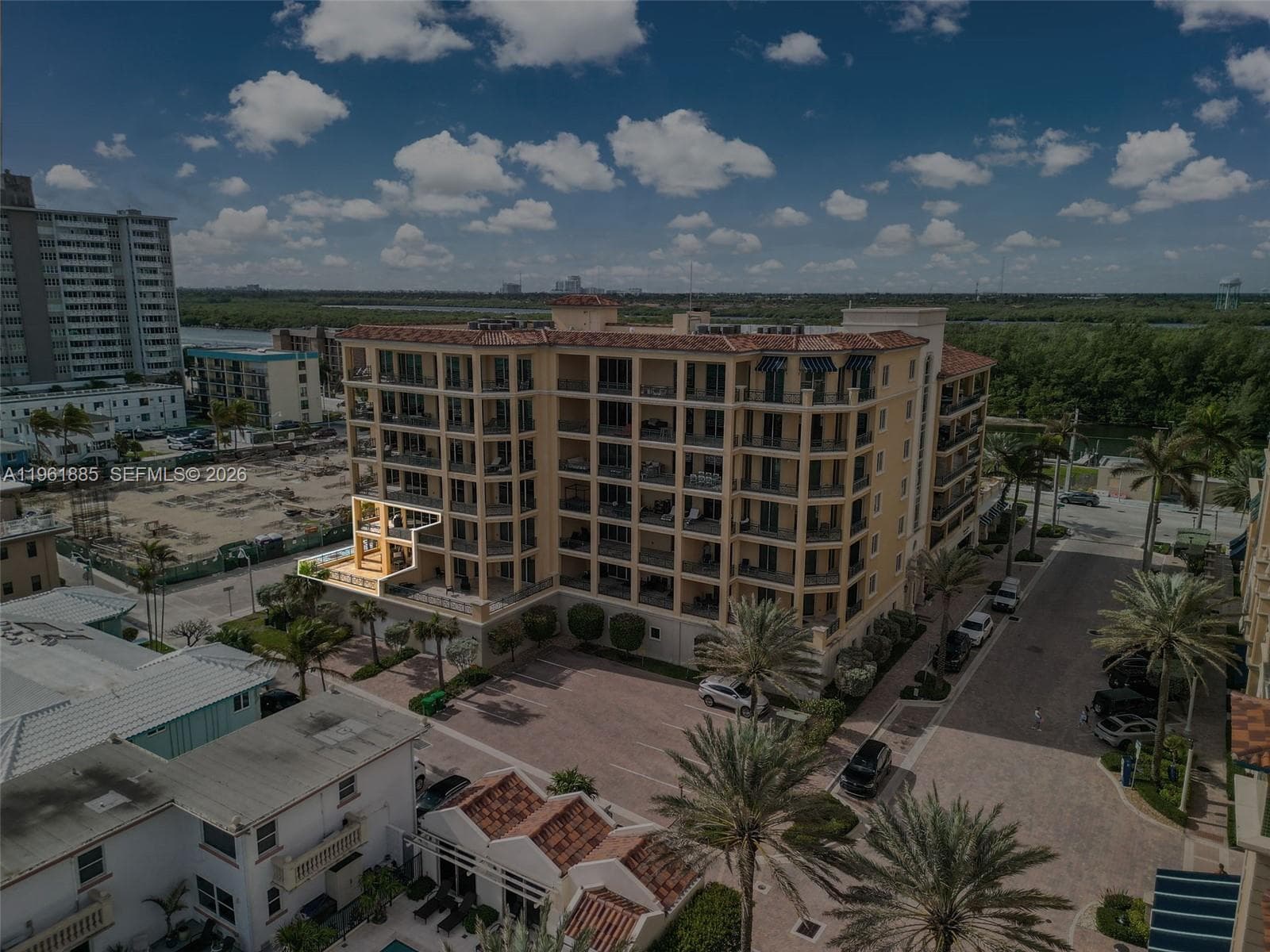 3415 N Ocean Dr 204 photo 17
