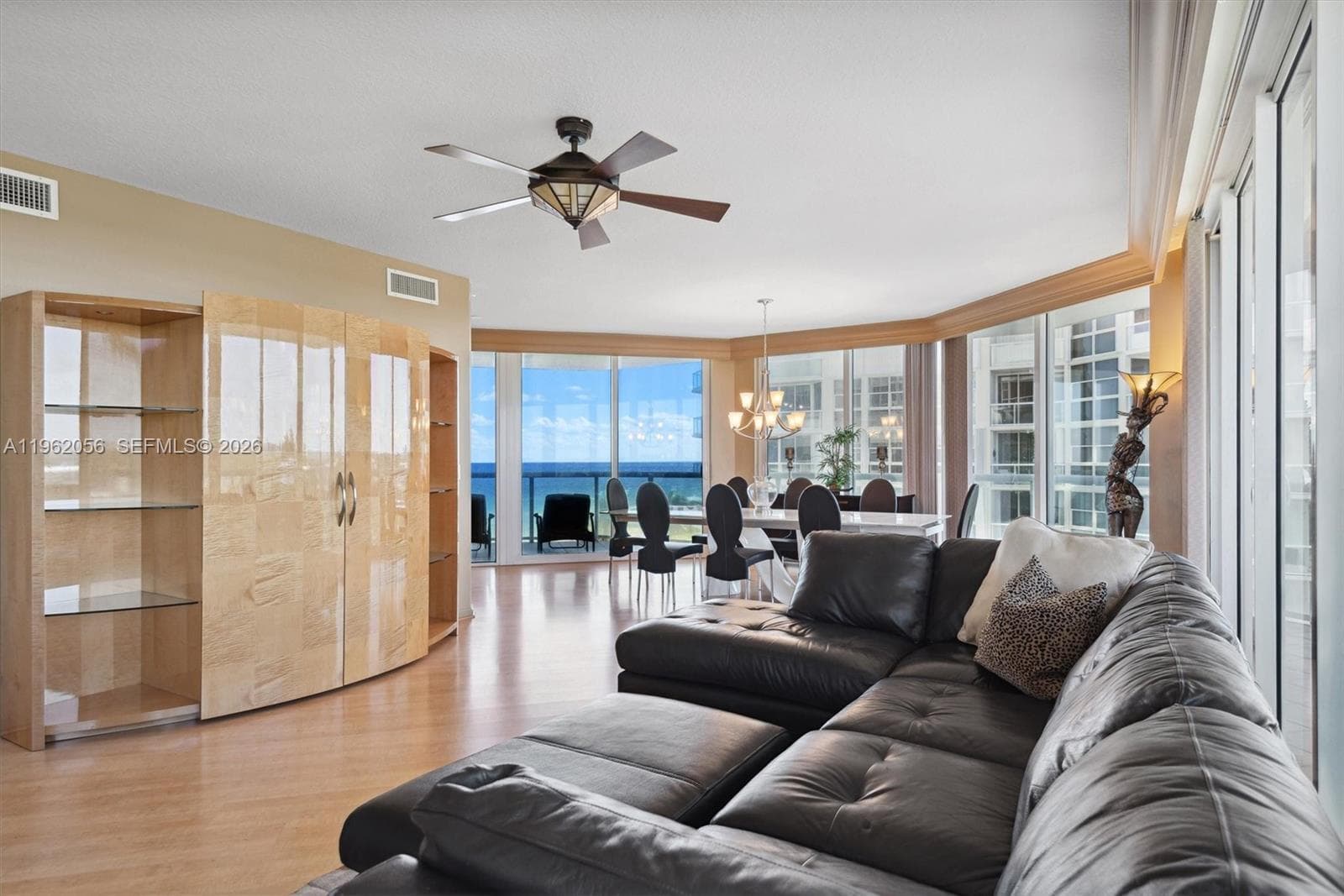 6051 N Ocean Dr 602 photo 4