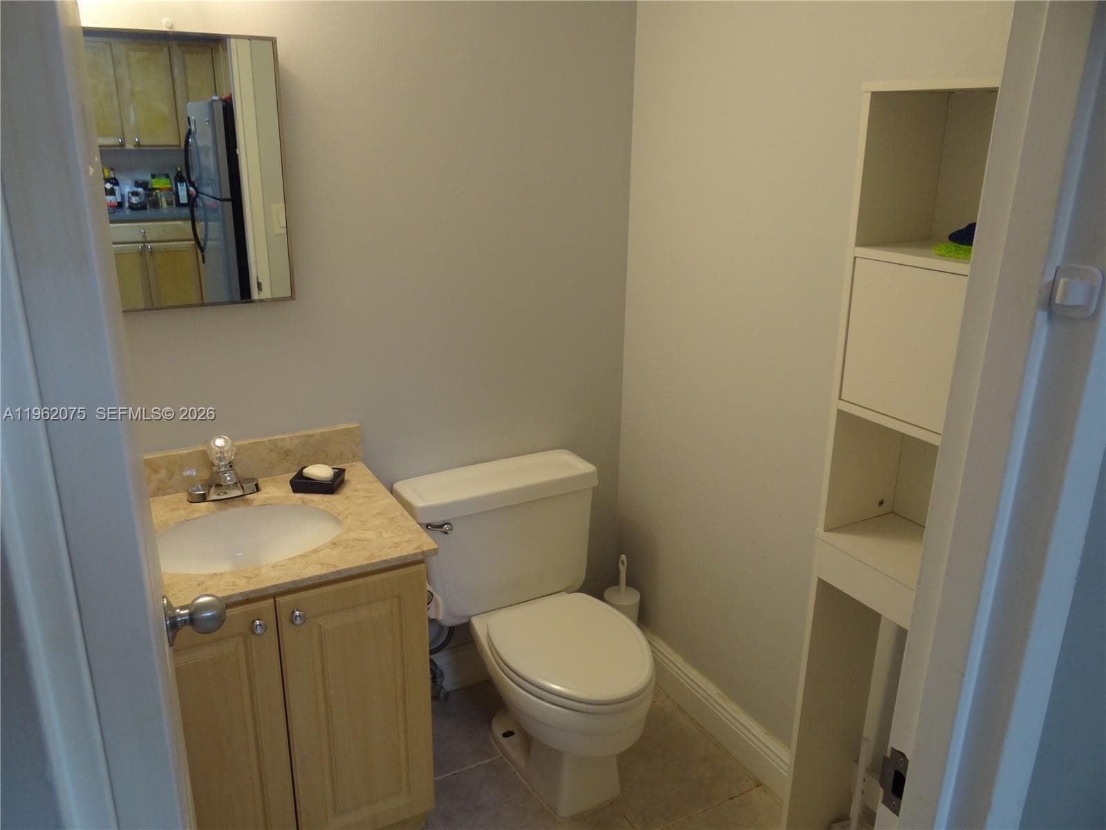 3725 S Ocean Dr 607 photo 12