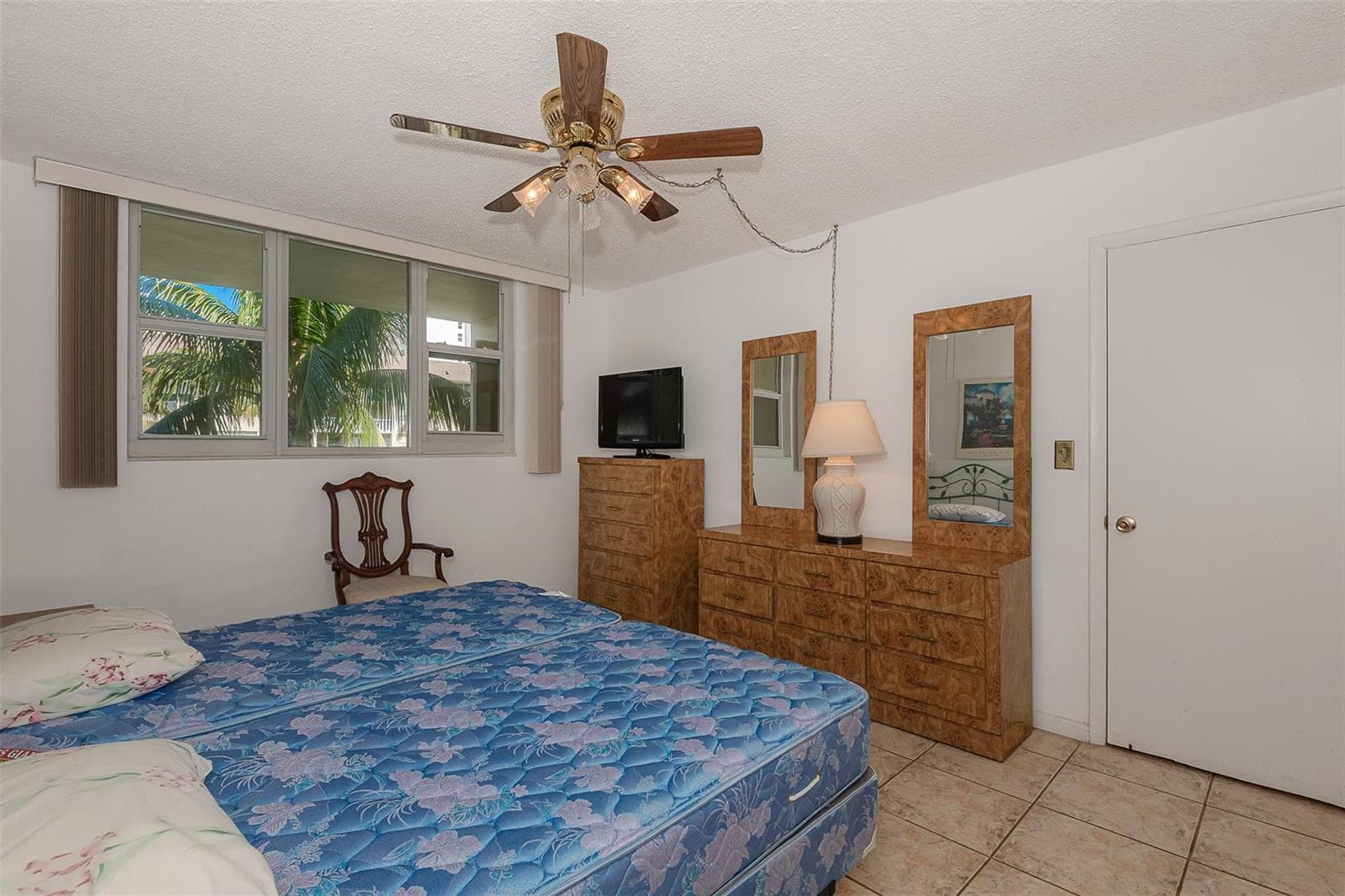 1891 S Ocean Drive 207 photo 18