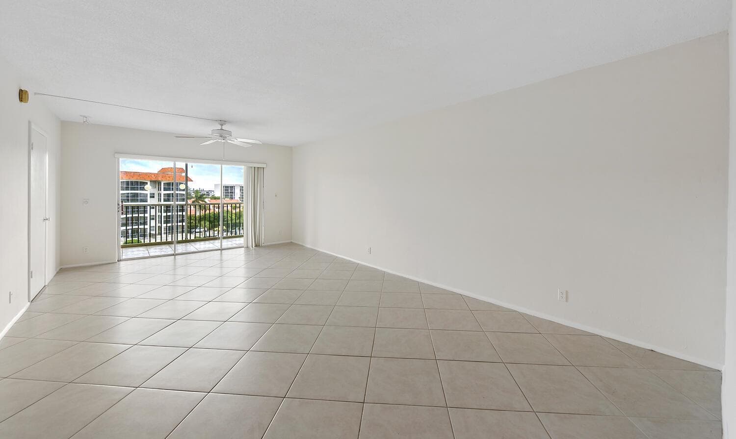 2871 N Ocean Boulevard F429 photo 7