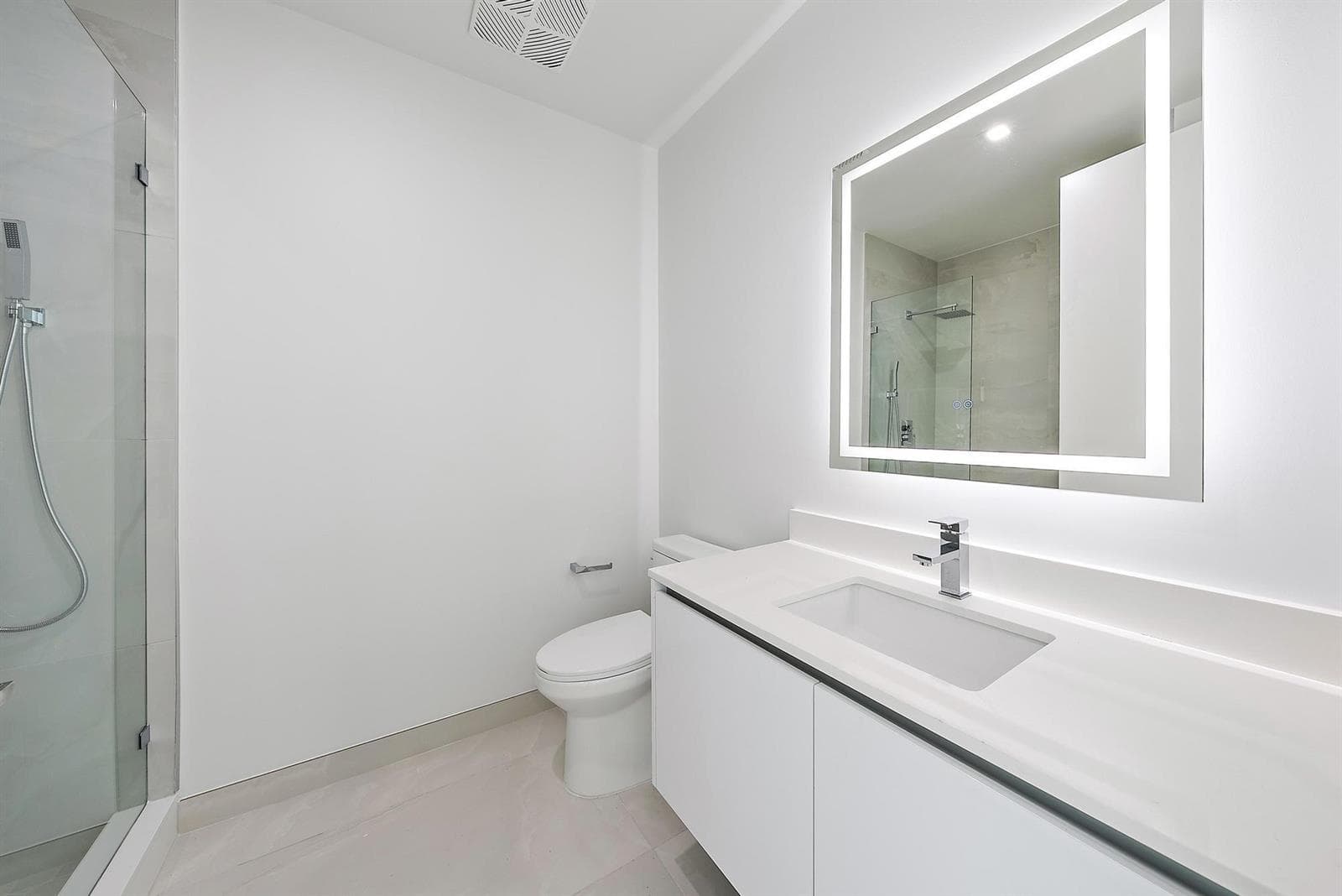 220 Lake Shore Drive 1008 photo 15
