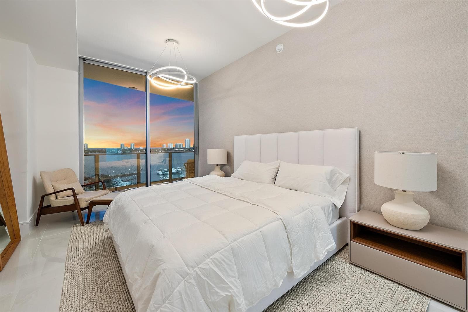 220 Lake Shore Drive 1008 photo 8