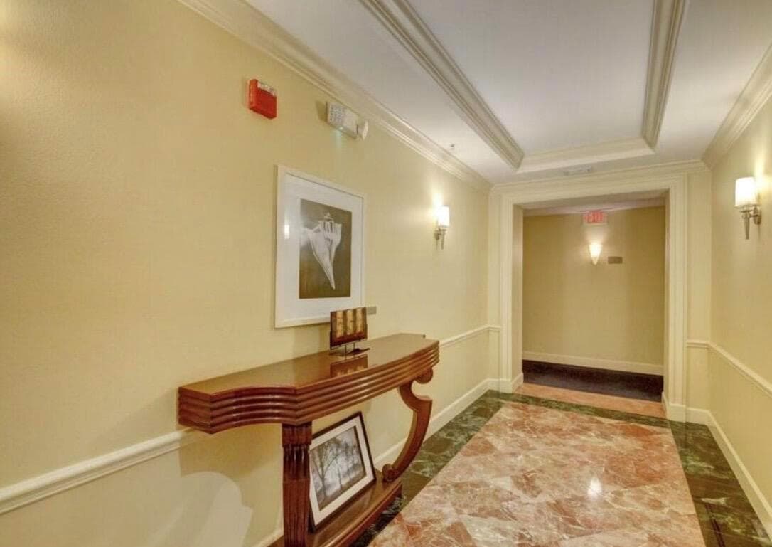 804 E Windward Way 316 photo 12
