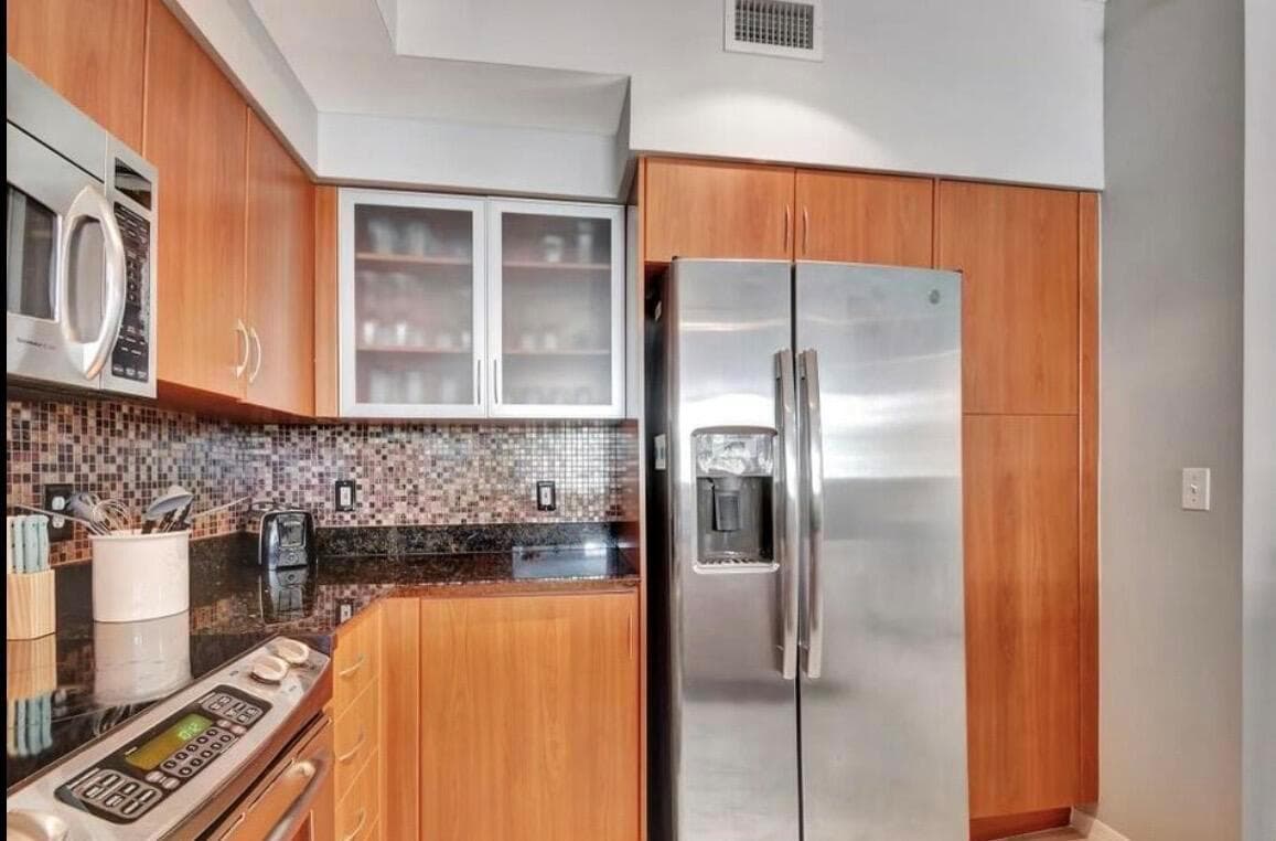 804 E Windward Way 316 photo 22