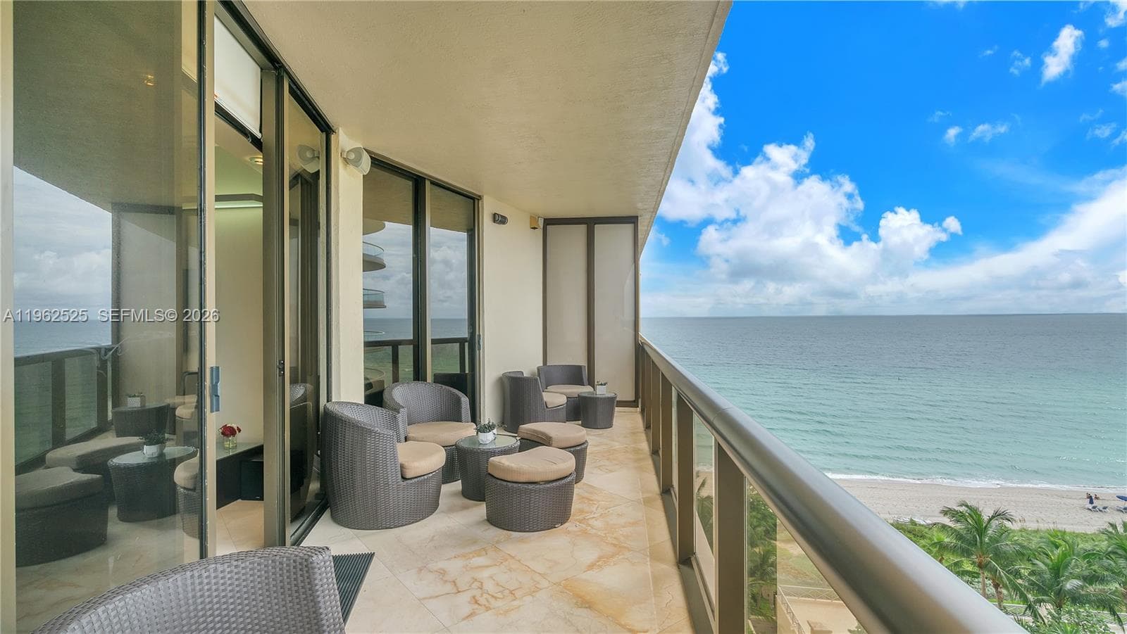 16275 Collins Ave 903 photo 2
