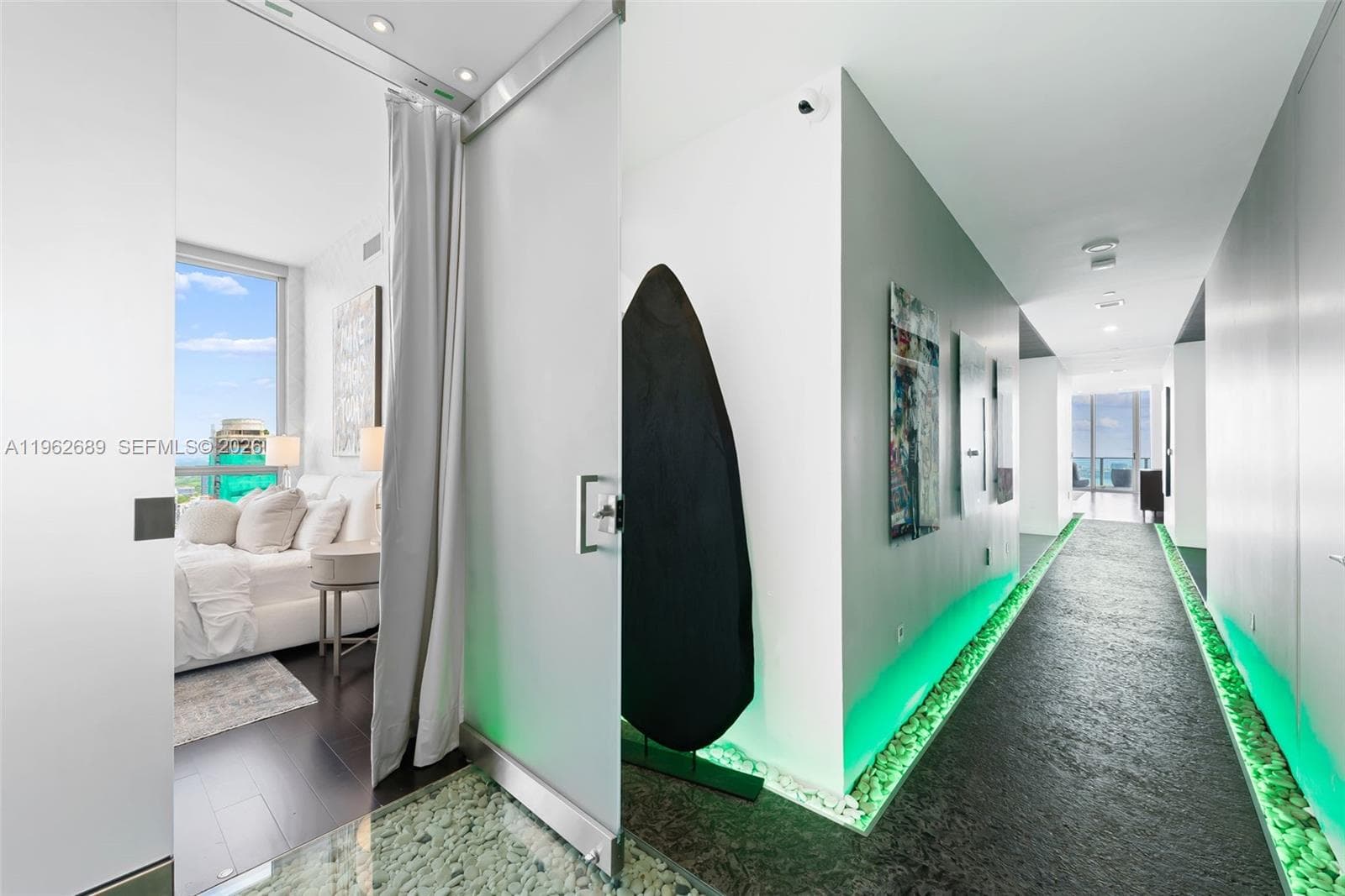 1100 Biscayne Blvd 5706 photo 3