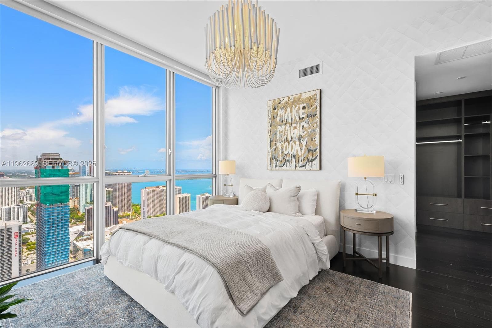 1100 Biscayne Blvd 5706 photo 5