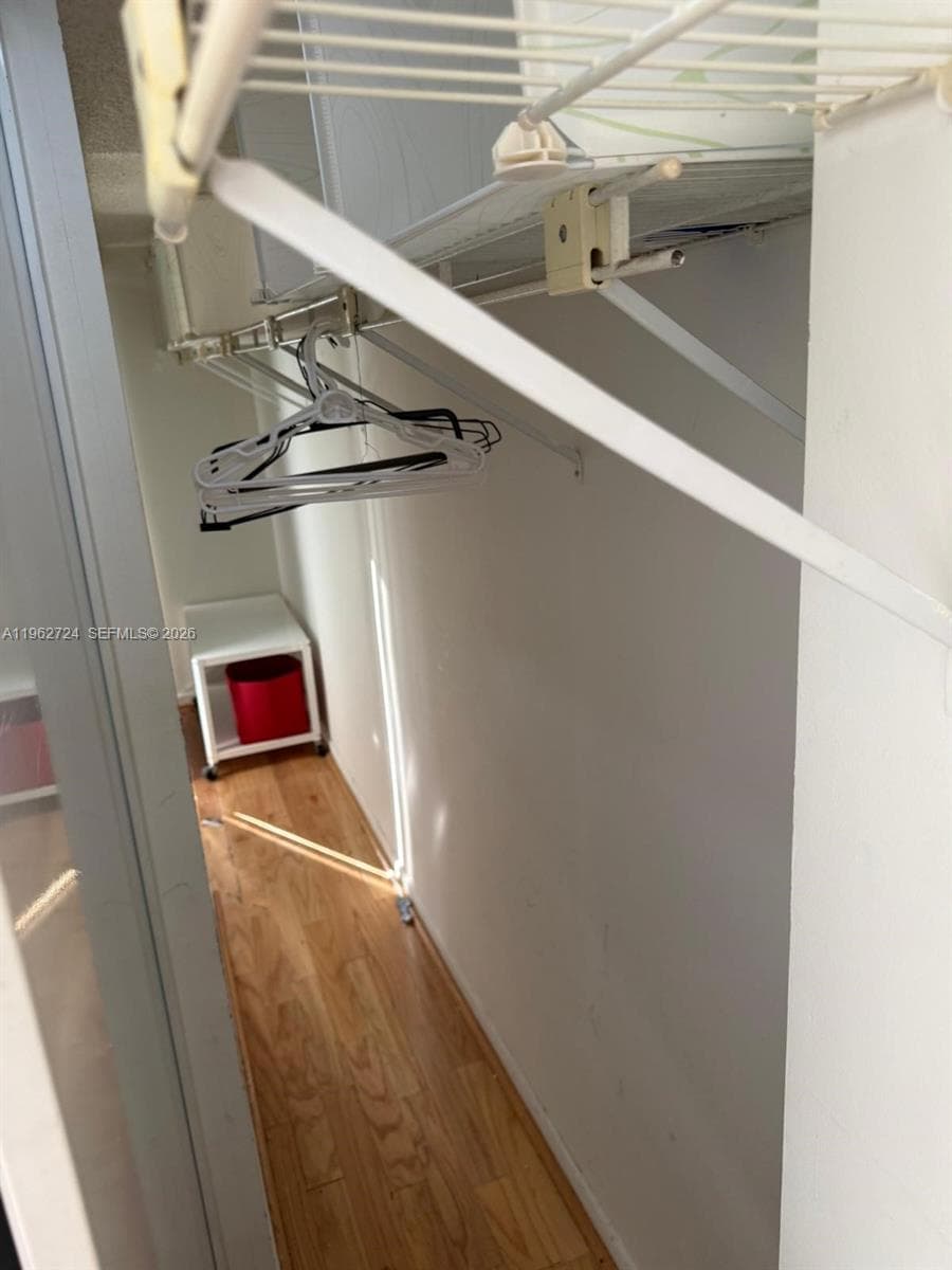 540 Brickell Key Dr 1505 photo 13